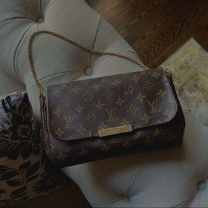 Louis Vuitton Monogram Favourite MM | Authentic
